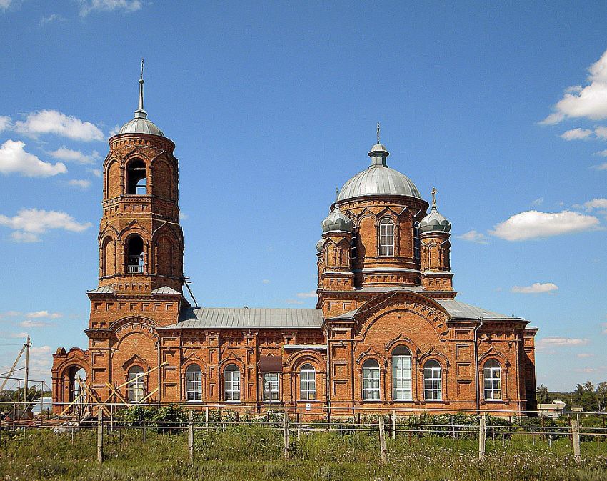 Церковь Казанской иконы Божией Матери, Латное (Семилукский район, Воронежская область). фасады