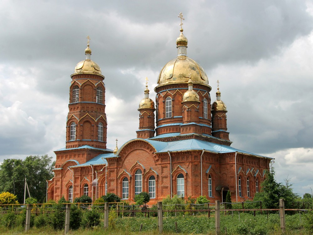 Церковь Казанской иконы Божией Матери, Латное (Семилукский район, Воронежская область). фасады