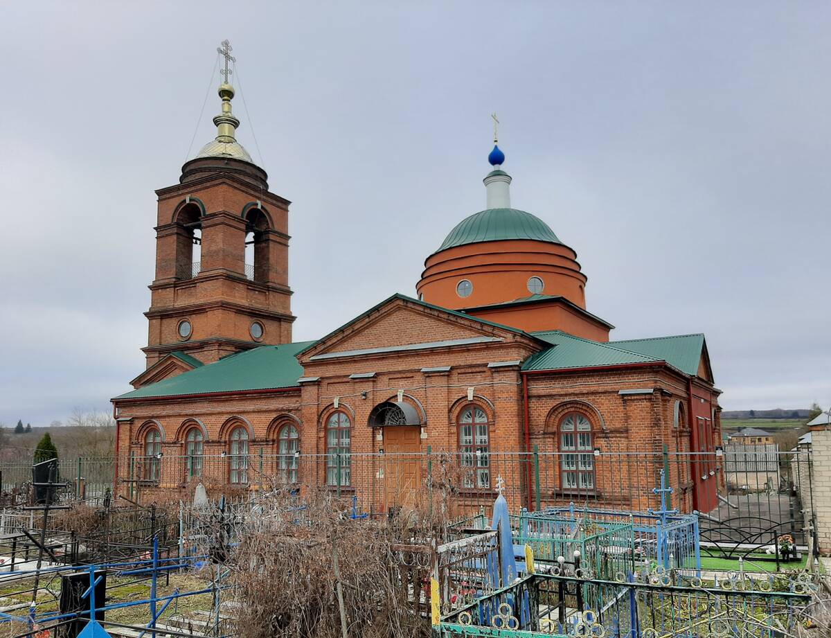 Церковь Покрова Пресвятой Богородицы, Большая Куликовка (Орловский район, Орловская область). фасады
