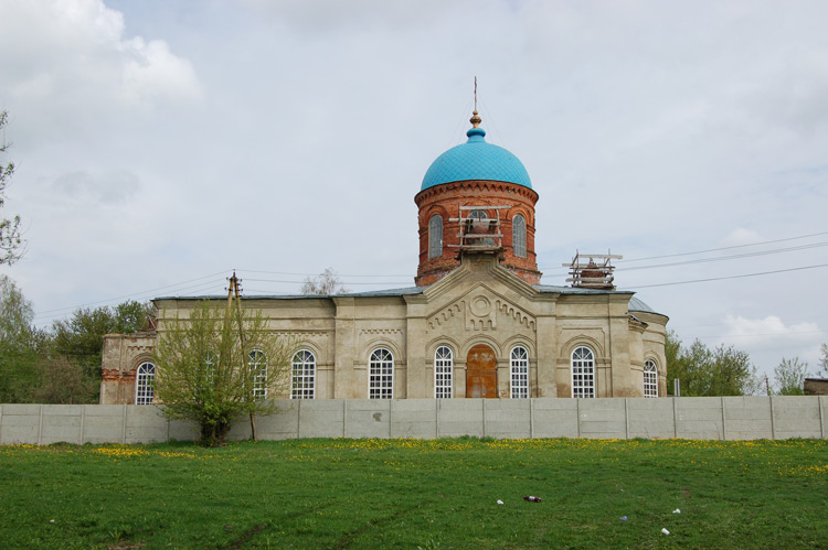 Церковь Николая Чудотворца, Бакланово (Орловский район, Орловская область). общий вид в ландшафте