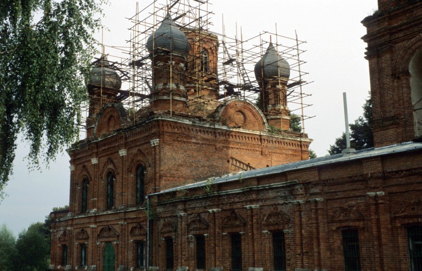 Церковь Всех Святых, Ивановское (Чеховский городской округ, Московская область). документальные фотографии