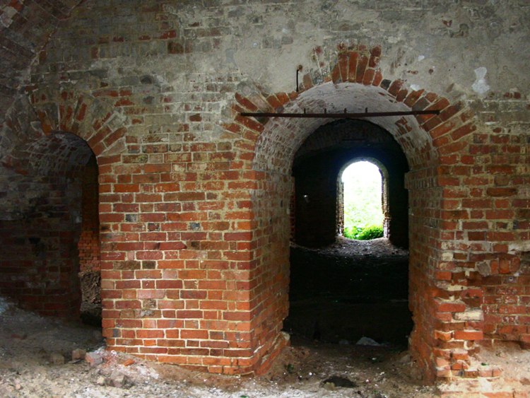 Церковь Вознесения Господня (старая), Вознесенье (Тарусский район, Калужская область). интерьер и убранство