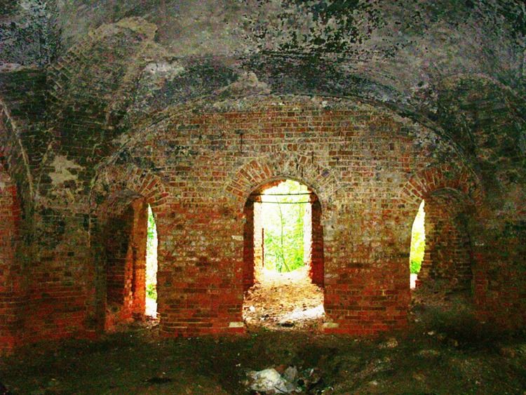 Церковь Вознесения Господня (старая), Вознесенье (Тарусский район, Калужская область). интерьер и убранство