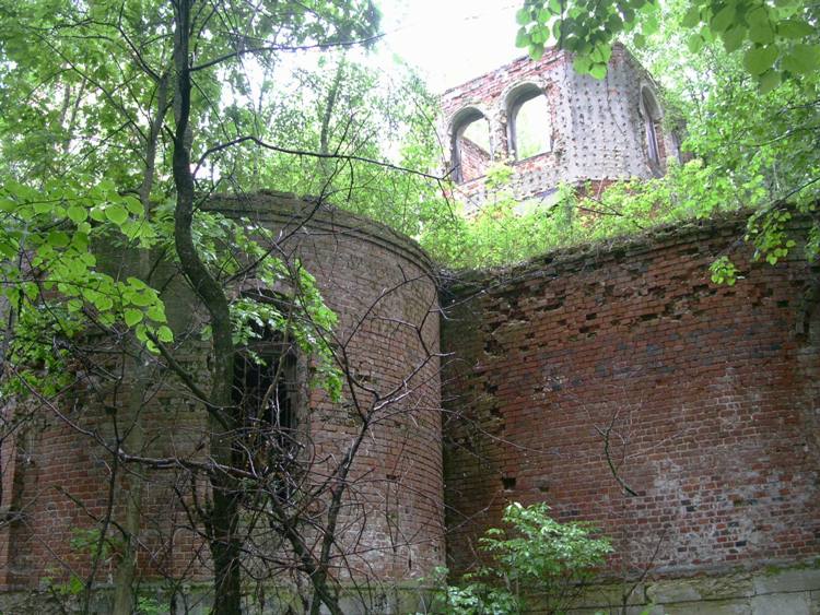 Церковь Введения во храм Пресвятой Богородицы, Введеньё (Тарусский район, Калужская область). фасады, вид с юго-востока