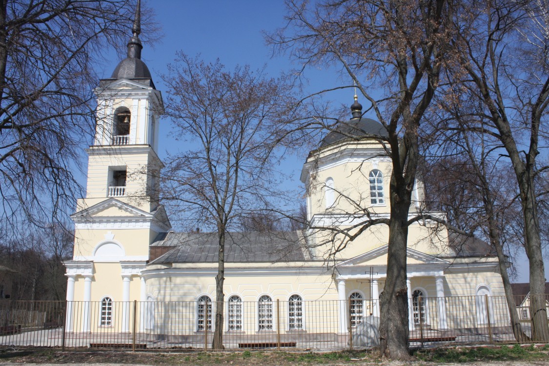 Истомино. Церковь Успения Пресвятой Богородицы. фасады