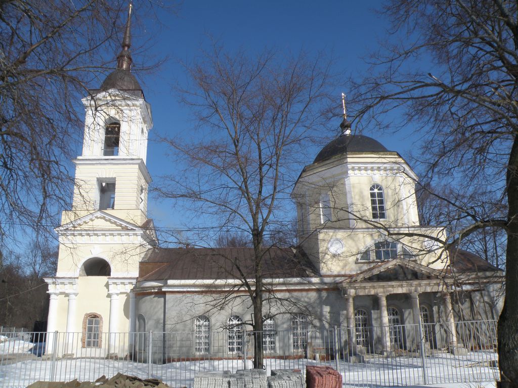 Истомино. Церковь Успения Пресвятой Богородицы. фасады