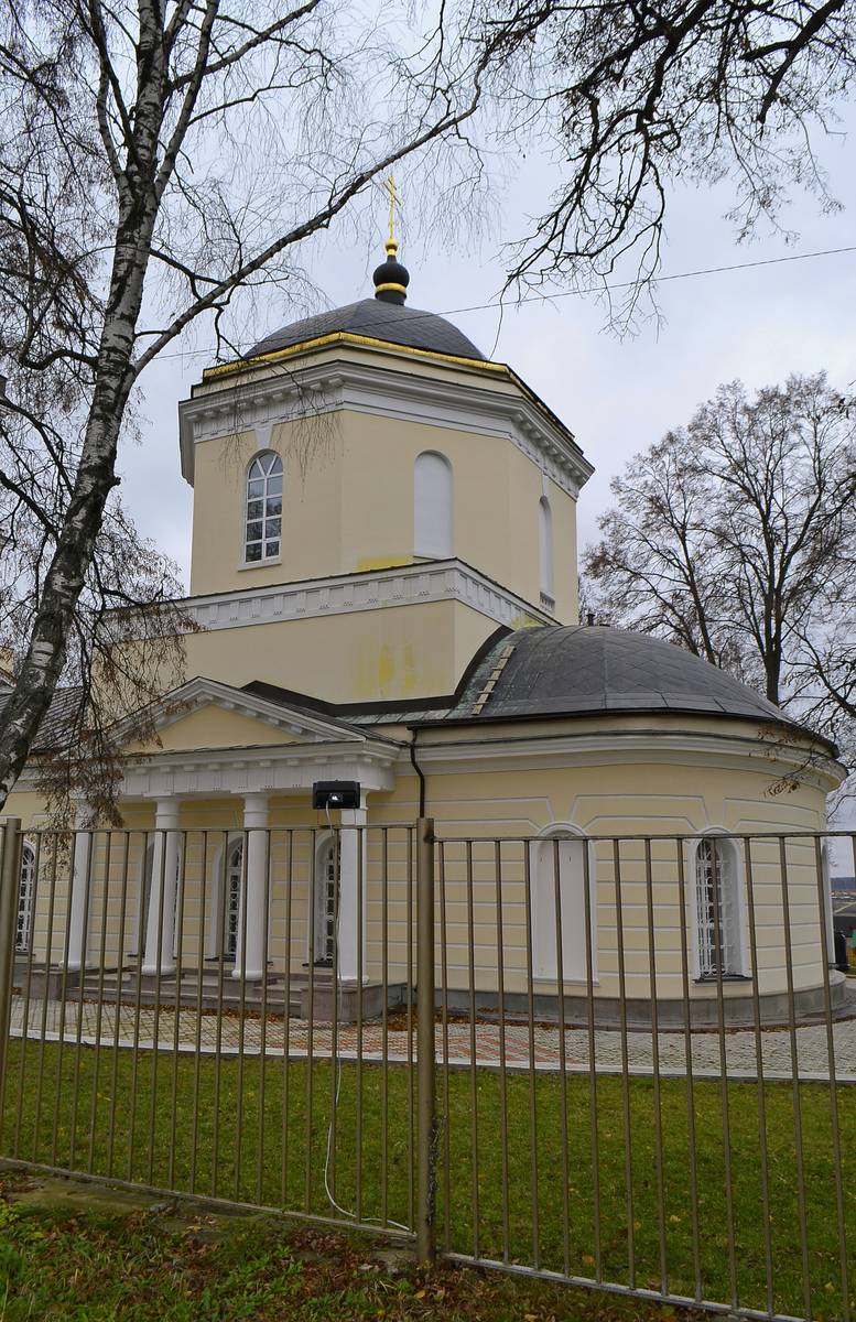 Церковь Успения Пресвятой Богородицы, Истомино (Тарусский район, Калужская область). архитектурные детали
