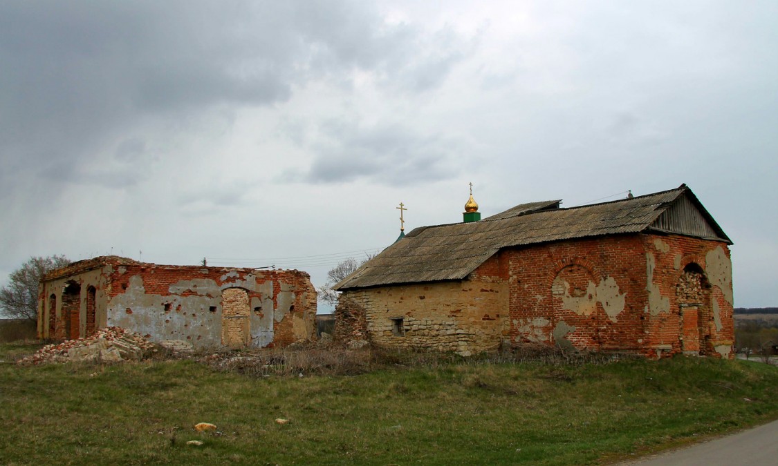Церковь Троицы Живоначальной, Большая Верейка (Рамонский район, Воронежская область). фасады