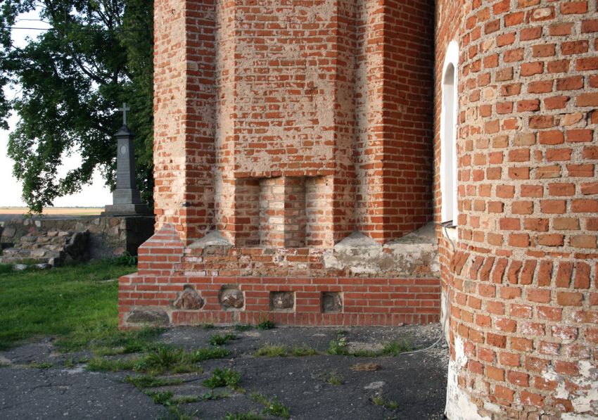 Церковь Михаила Архангела, Сынковичи (Зельвенский район, Беларусь, Гродненская область). архитектурные детали