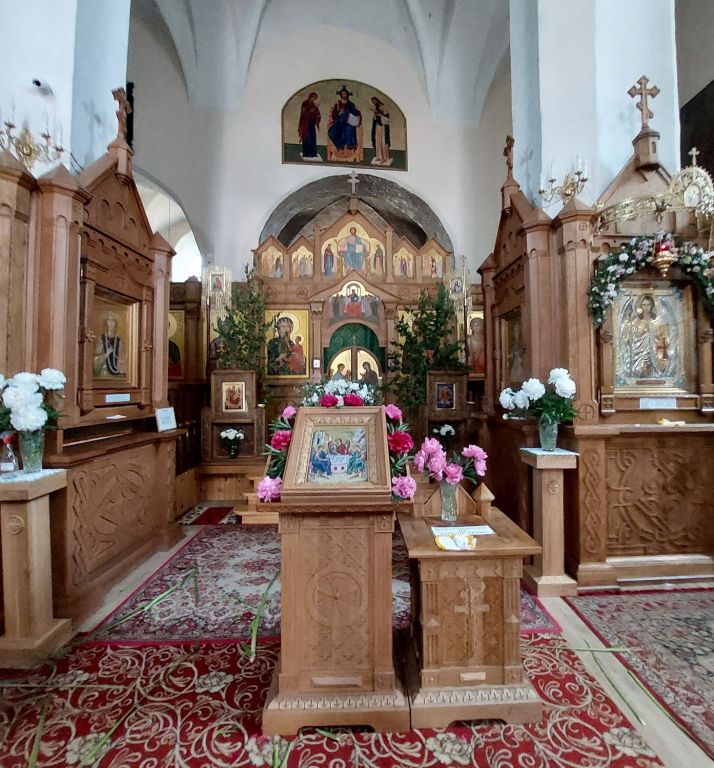 Церковь Михаила Архангела, Сынковичи (Зельвенский район, Беларусь, Гродненская область). интерьер и убранство, Иконостас