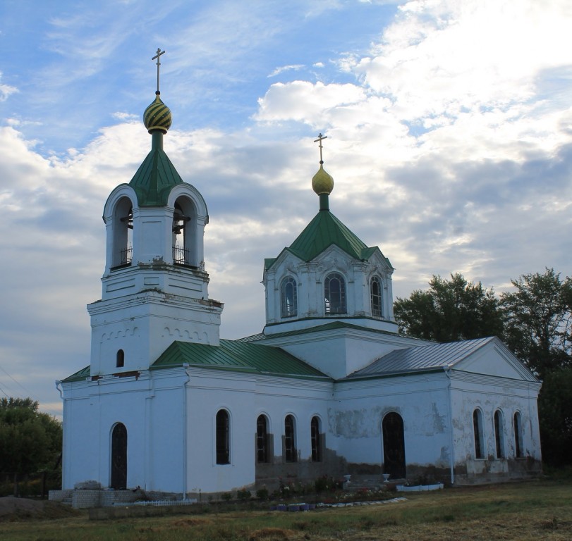 Нижняя Катуховка. Церковь Покрова Пресвятой Богородицы. фасады