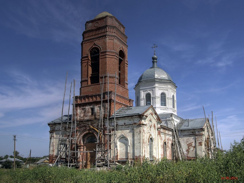 Петровка. Церковь Александра Невского. фасады