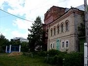 Церковь Алексия, митрополита Московского, быв. Христорождественского монастыря, Красное высокое здание по ул. Воровского д.14. - бывшая церковь.
<br>, Болхов, Болховский район, Орловская область