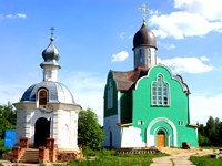 Церковь Матроны Московской в Северном, Часовня Георгия Победоносца (слева) и строящаяся церковь Матроны Московской<br>, Орёл, Орёл, город, Орловская область
