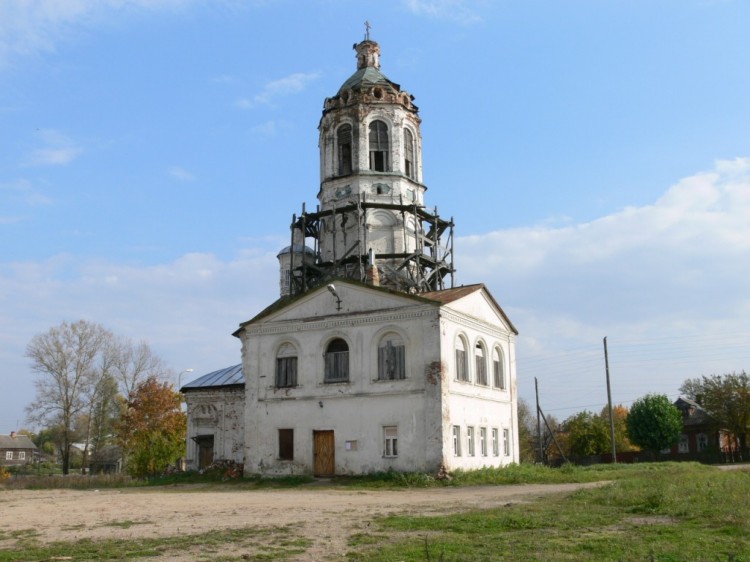 Церковь Тихвинской иконы Божией Матери, Любим (Любимский район, Ярославская область). документальные фотографии