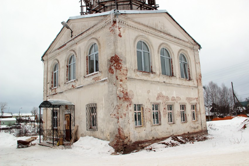 Церковь Тихвинской иконы Божией Матери, Любим (Любимский район, Ярославская область). архитектурные детали