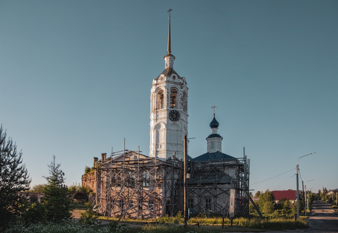 Церковь Тихвинской иконы Божией Матери, Любим (Любимский район, Ярославская область). документальные фотографии