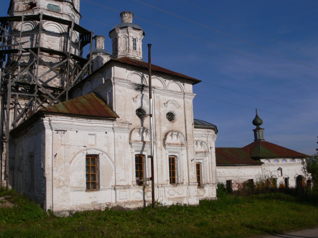 Церковь Тихвинской иконы Божией Матери, Любим (Любимский район, Ярославская область). документальные фотографии