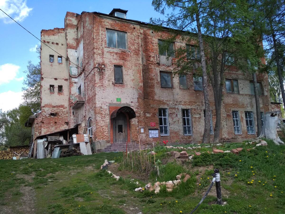 Церковь Воскресения Христова, Серпухов (Серпуховский городской округ и гг. Протвино, Пущино, Московская область). фасады