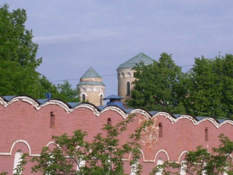 Серпухов. Церковь Серафима Саровского (?). дополнительная информация, вид с юго-востока