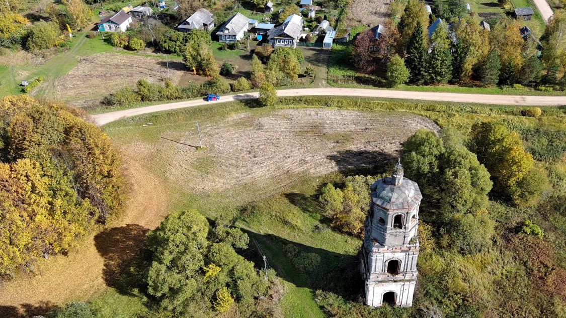 Церковь Михаила Архангела, Ошурково (Зубцовский район, Тверская область). фасады