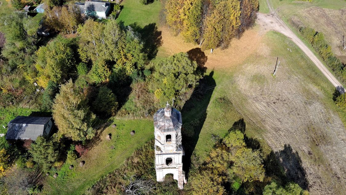 Церковь Михаила Архангела, Ошурково (Зубцовский район, Тверская область). фасады