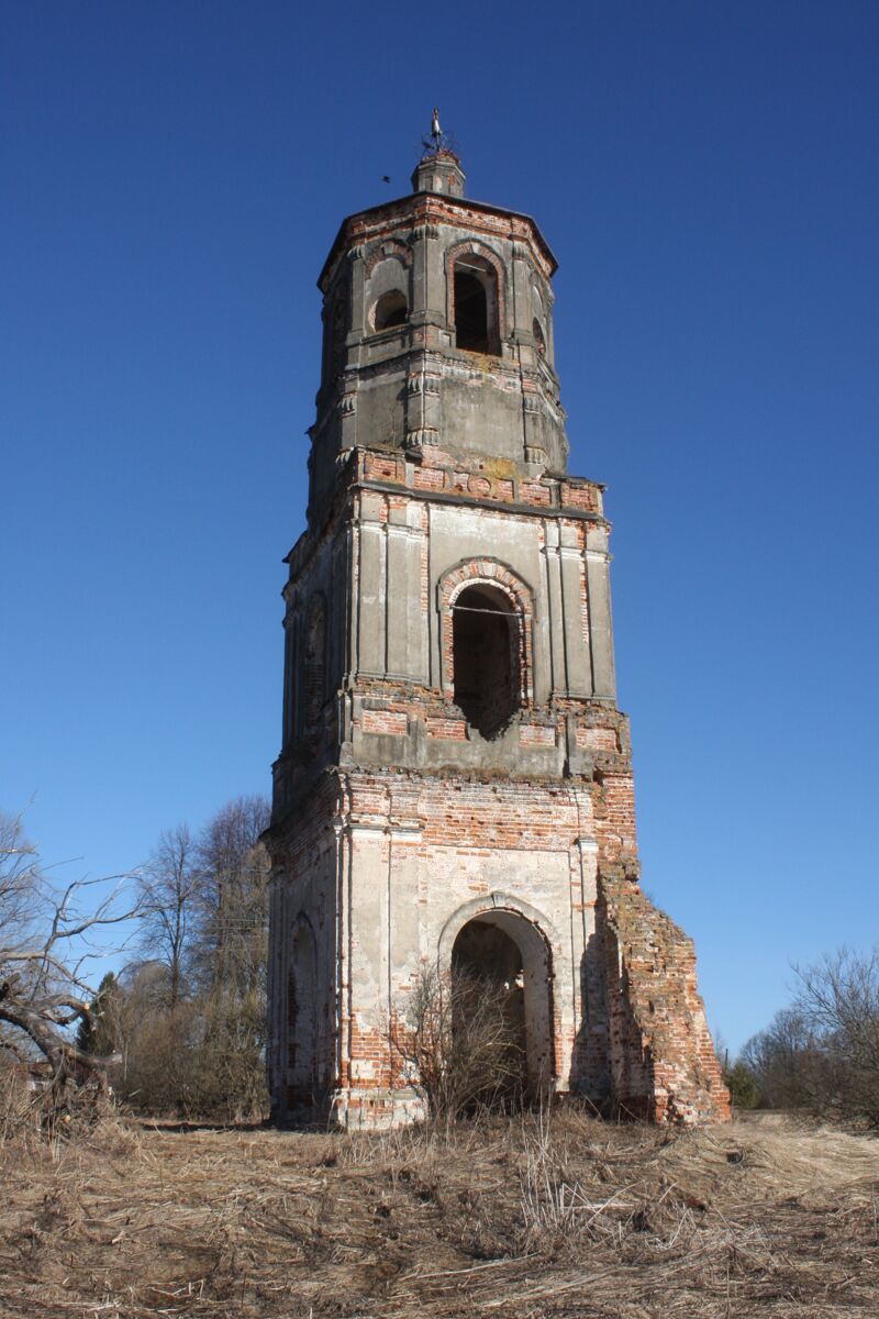 Церковь Михаила Архангела, Ошурково (Зубцовский район, Тверская область). фасады