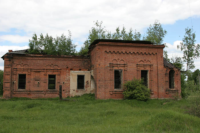 Церковь Афанасия и Кирилла, Патриархов Александрийских, Посконь (Мосальский район, Калужская область). фасады