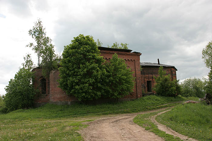 Церковь Афанасия и Кирилла, Патриархов Александрийских, Посконь (Мосальский район, Калужская область). фасады