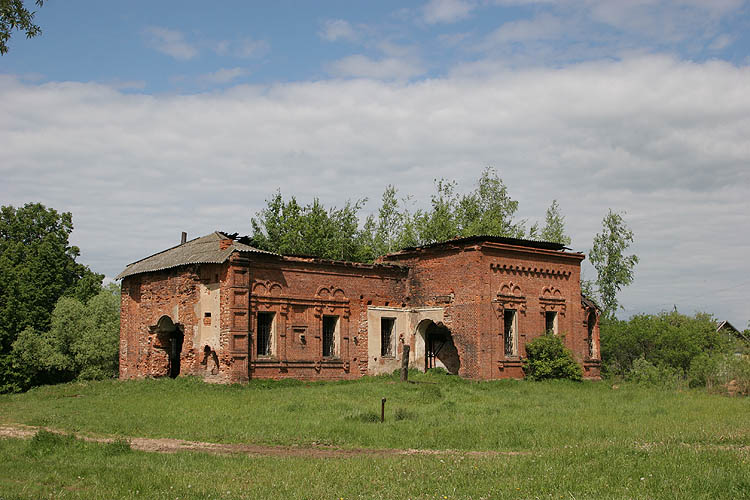 Церковь Афанасия и Кирилла, Патриархов Александрийских, Посконь (Мосальский район, Калужская область). фасады