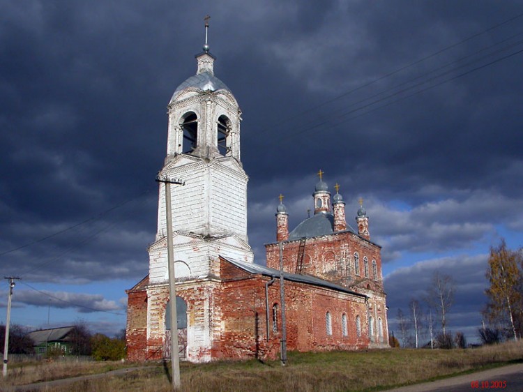 Церковь Николая Чудотворца, Лыченцы (Переславский район и г. Переславль-Залесский, Ярославская область). фасады
