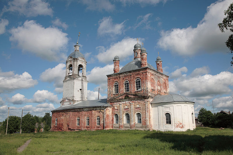 Церковь Николая Чудотворца, Лыченцы (Переславский район и г. Переславль-Залесский, Ярославская область). фасады