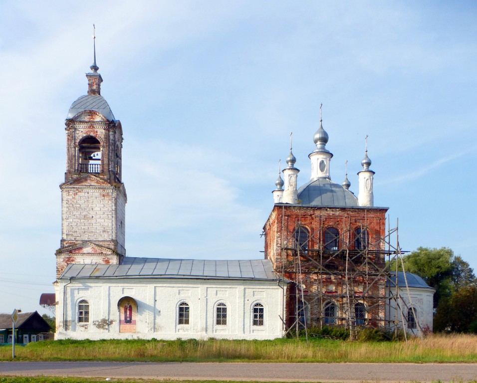 Церковь Николая Чудотворца, Лыченцы (Переславский район и г. Переславль-Залесский, Ярославская область). фасады