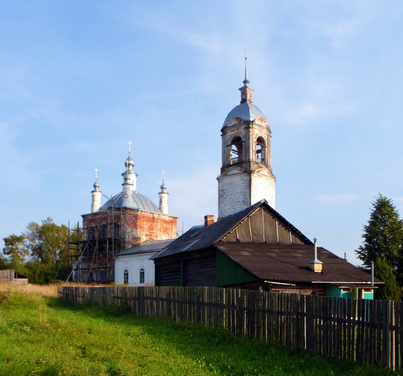 Церковь Николая Чудотворца, Лыченцы (Переславский район и г. Переславль-Залесский, Ярославская область). фасады