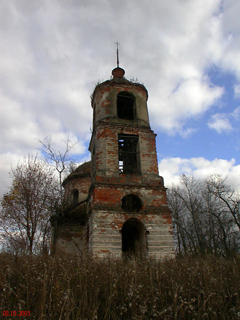 Церковь Смоленской иконы Божией Матери, Лучинское (при р. Рыбинке) (Переславский район и г. Переславль-Залесский, Ярославская область). фасады