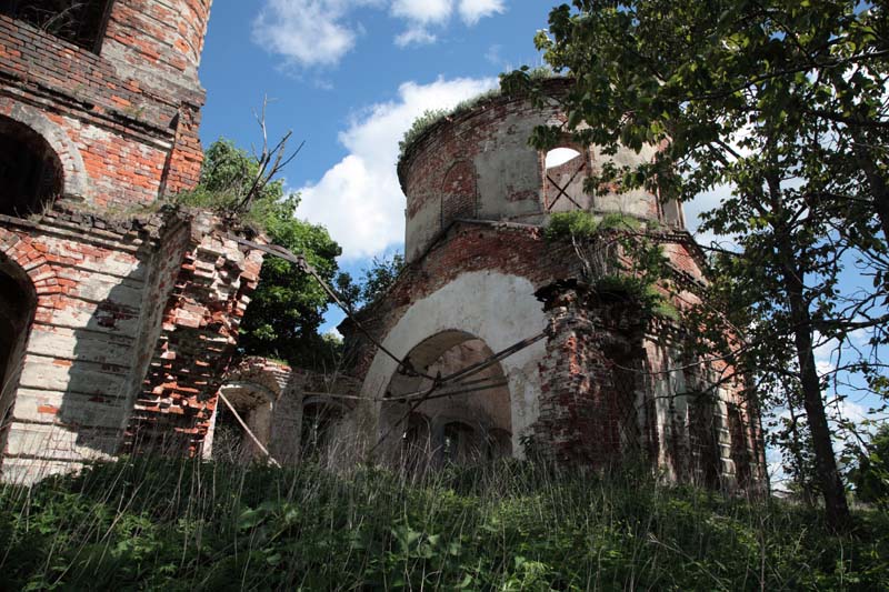 Церковь Смоленской иконы Божией Матери, Лучинское (при р. Рыбинке) (Переславский район и г. Переславль-Залесский, Ярославская область). фасады