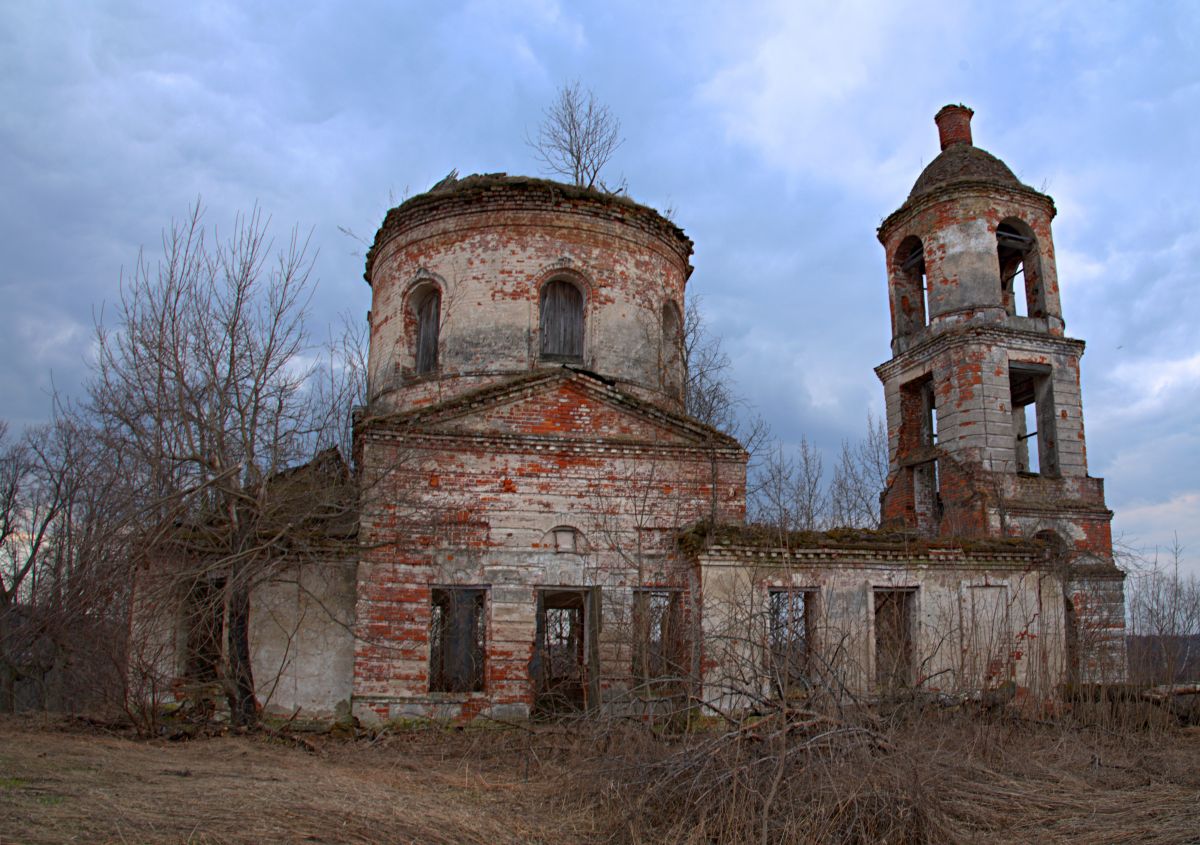Церковь Смоленской иконы Божией Матери, Лучинское (при р. Рыбинке) (Переславский район и г. Переславль-Залесский, Ярославская область). фасады