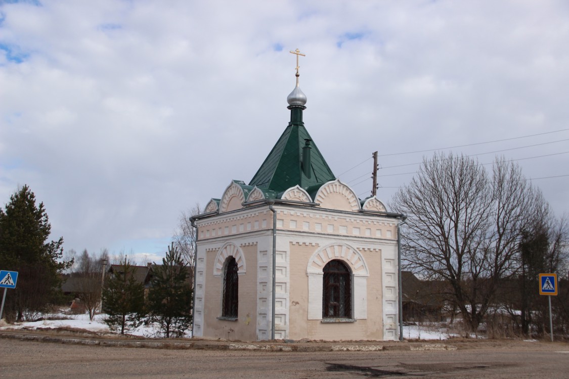 Часовня Луки Евангелиста, Скоморохово (Переславский район и г. Переславль-Залесский, Ярославская область). фасады