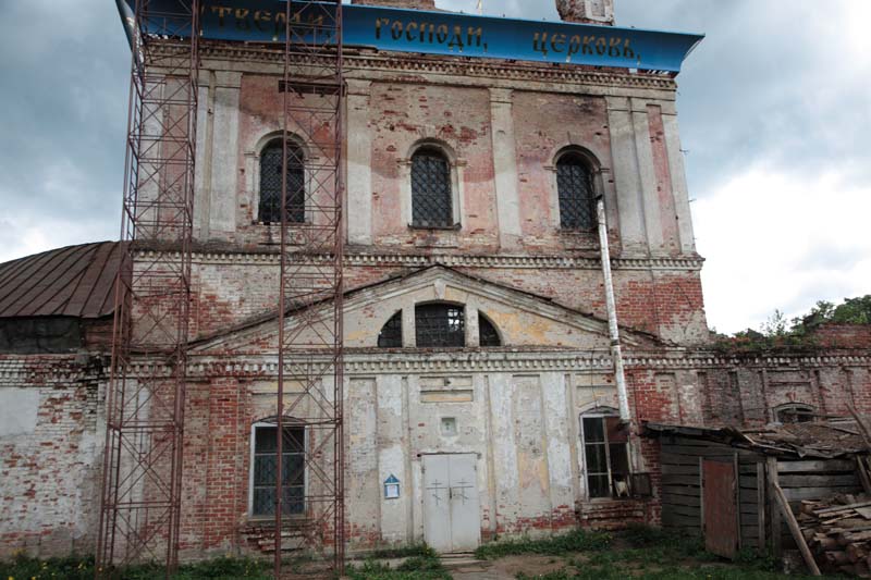 Церковь Димитрия Солунского, Дмитриевское (Переславский район и г. Переславль-Залесский, Ярославская область). фасады
