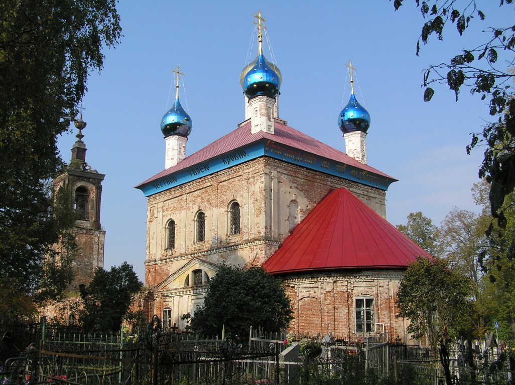 Церковь Димитрия Солунского, Дмитриевское (Переславский район и г. Переславль-Залесский, Ярославская область). фасады