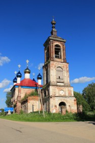 Дмитриевское. Церковь Димитрия Солунского