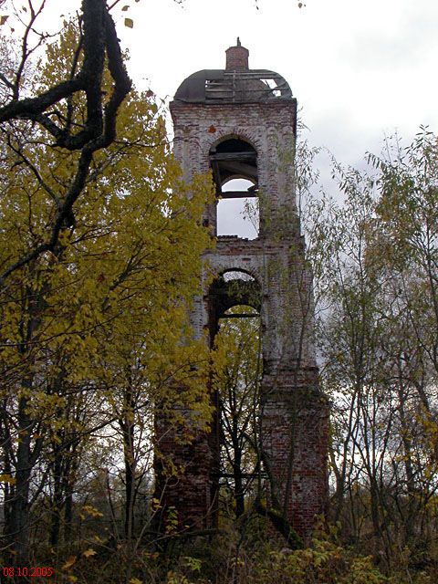Колокольня церкви Троицы Живоначальной, Дубнево (Переславский район и г. Переславль-Залесский, Ярославская область). фасады