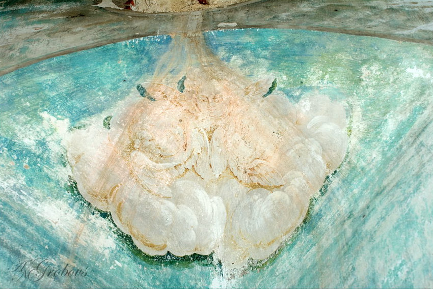 Церковь Казанской иконы Божией Матери, Юрьевское (Ростовский район, Ярославская область). интерьер и убранство, роспись сводов храма