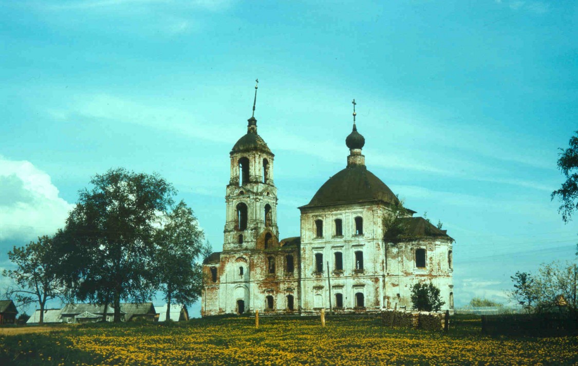 Церковь Иоанна Богослова, Купань (Переславский район и г. Переславль-Залесский, Ярославская область). фасады