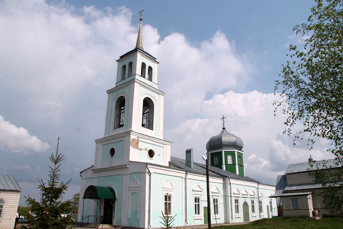 Церковь Троицы Живоначальной, Братовщина (Долгоруковский район, Липецкая область). фасады