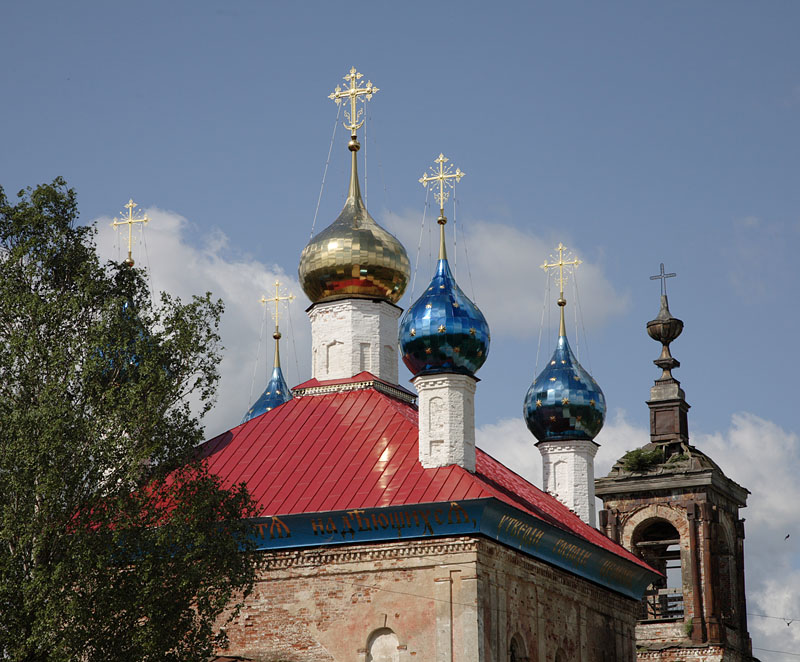 Дмитриевское. Церковь Димитрия Солунского. архитектурные детали