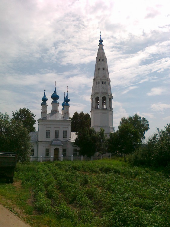 Михайловское. Церковь Михаила Архангела. фасады