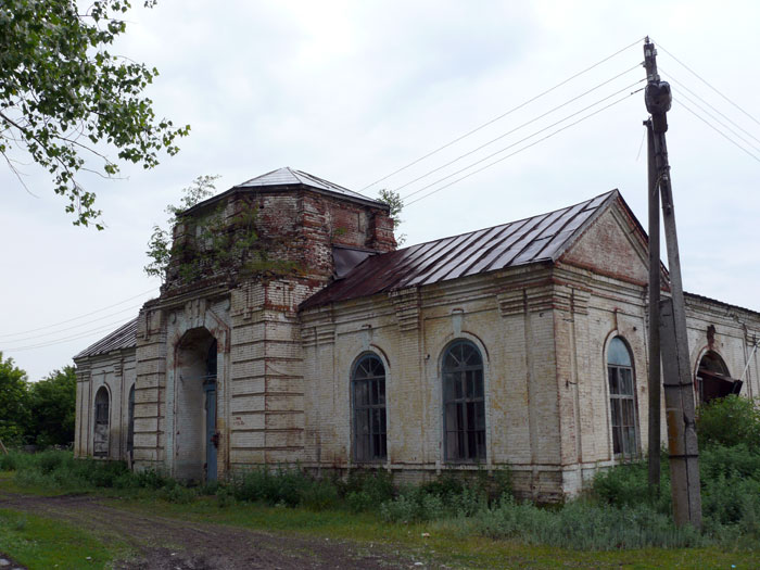 Церковь Покрова Пресвятой Богородицы, Ливенка (Павловский район, Воронежская область). общий вид в ландшафте