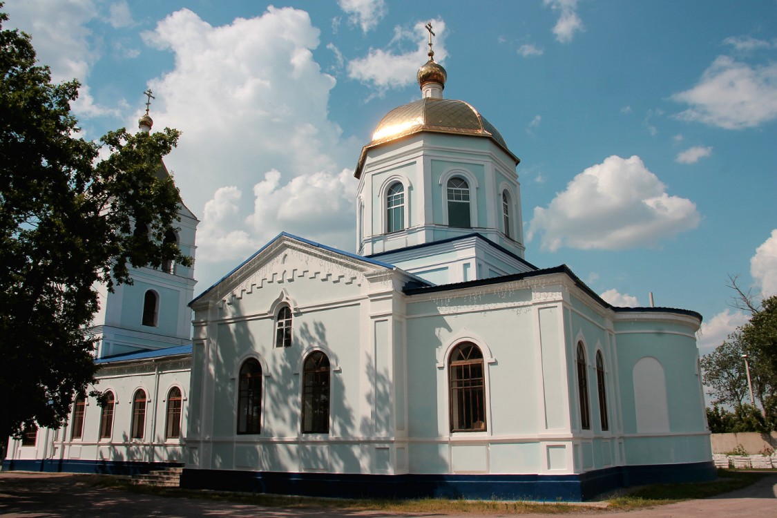 Павловск. Церковь Казанской иконы Божией Матери. фасады