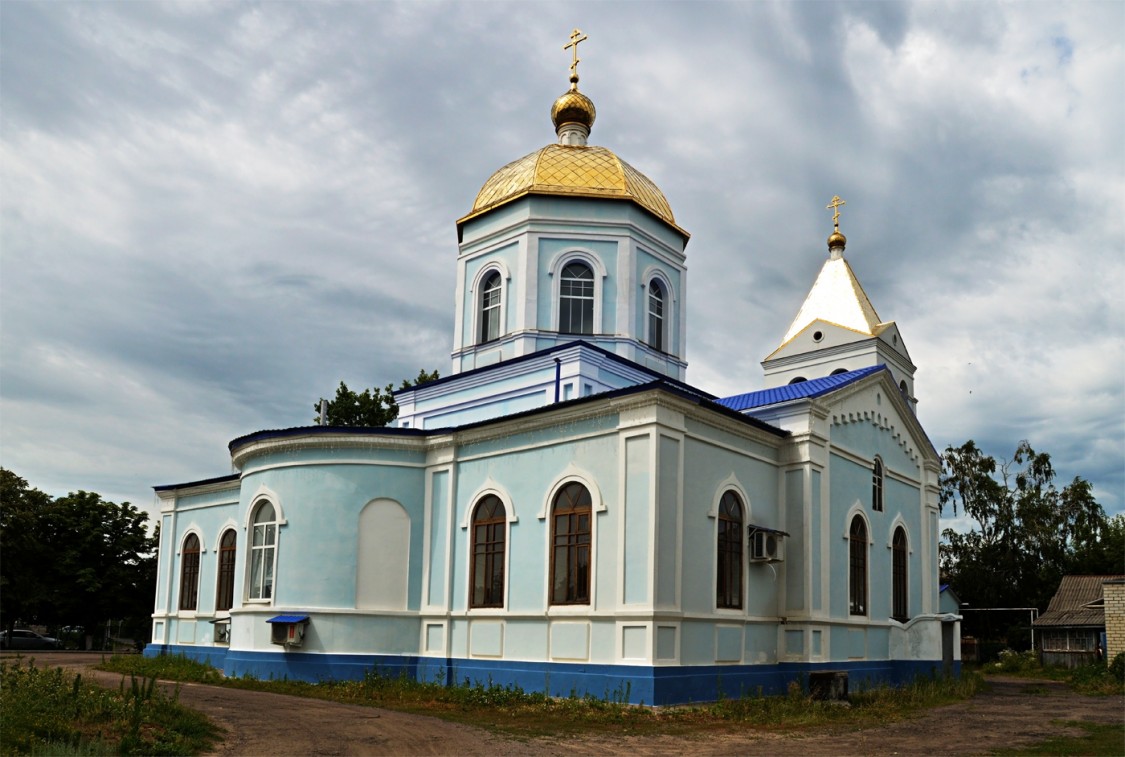 Павловск. Церковь Казанской иконы Божией Матери. фасады